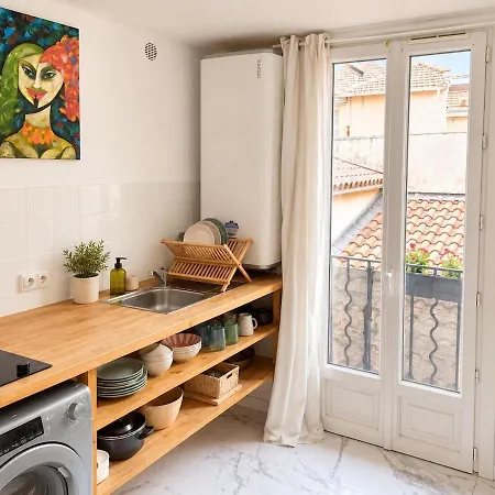 Meynadier, Private Terrace & Everything Within Walking Distance Appartement